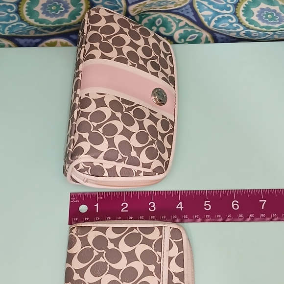 Coach Leather Wallet and Cosmetic Pouch Set - Picture 13 of 14